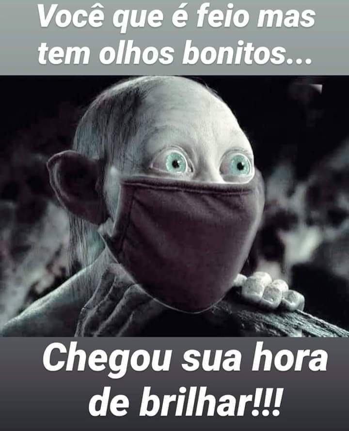 Feio Usando Máscara